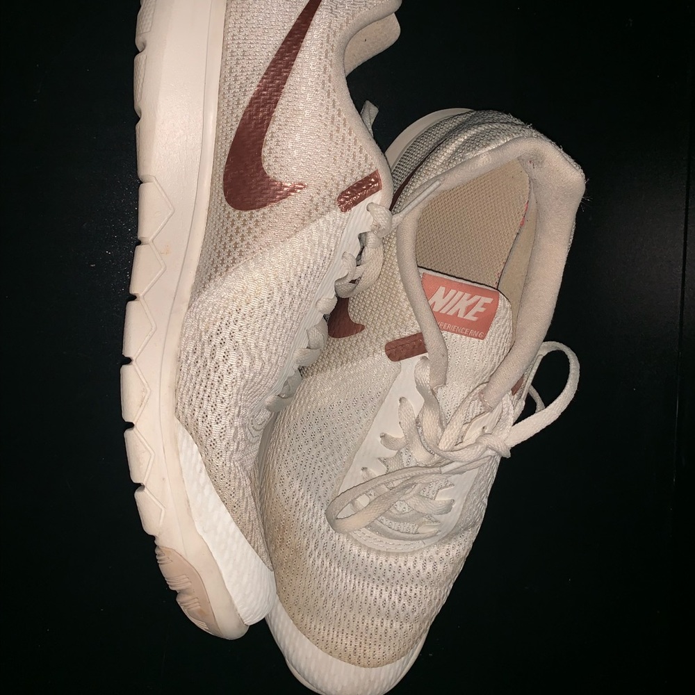 Nike running shoes off white rose gold